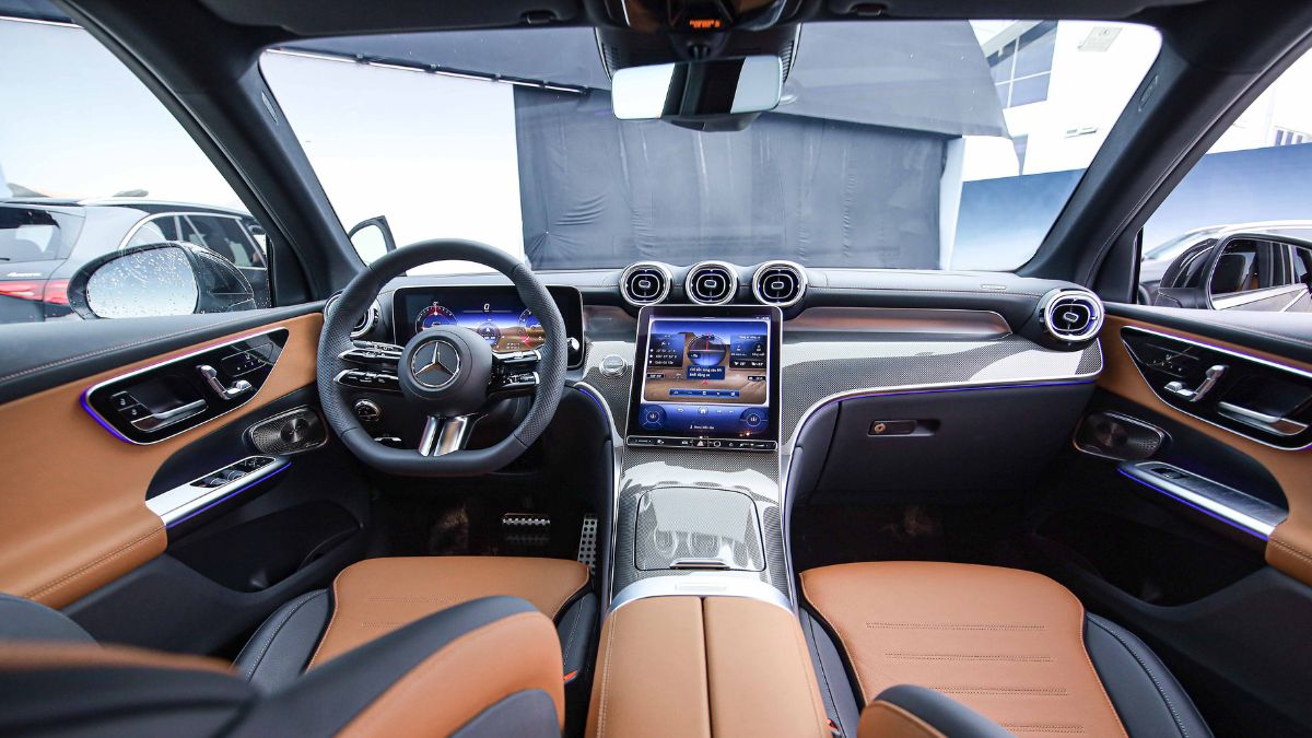Mercedes-Benz GLC 300 4MATIC (X254) - Ảnh 24